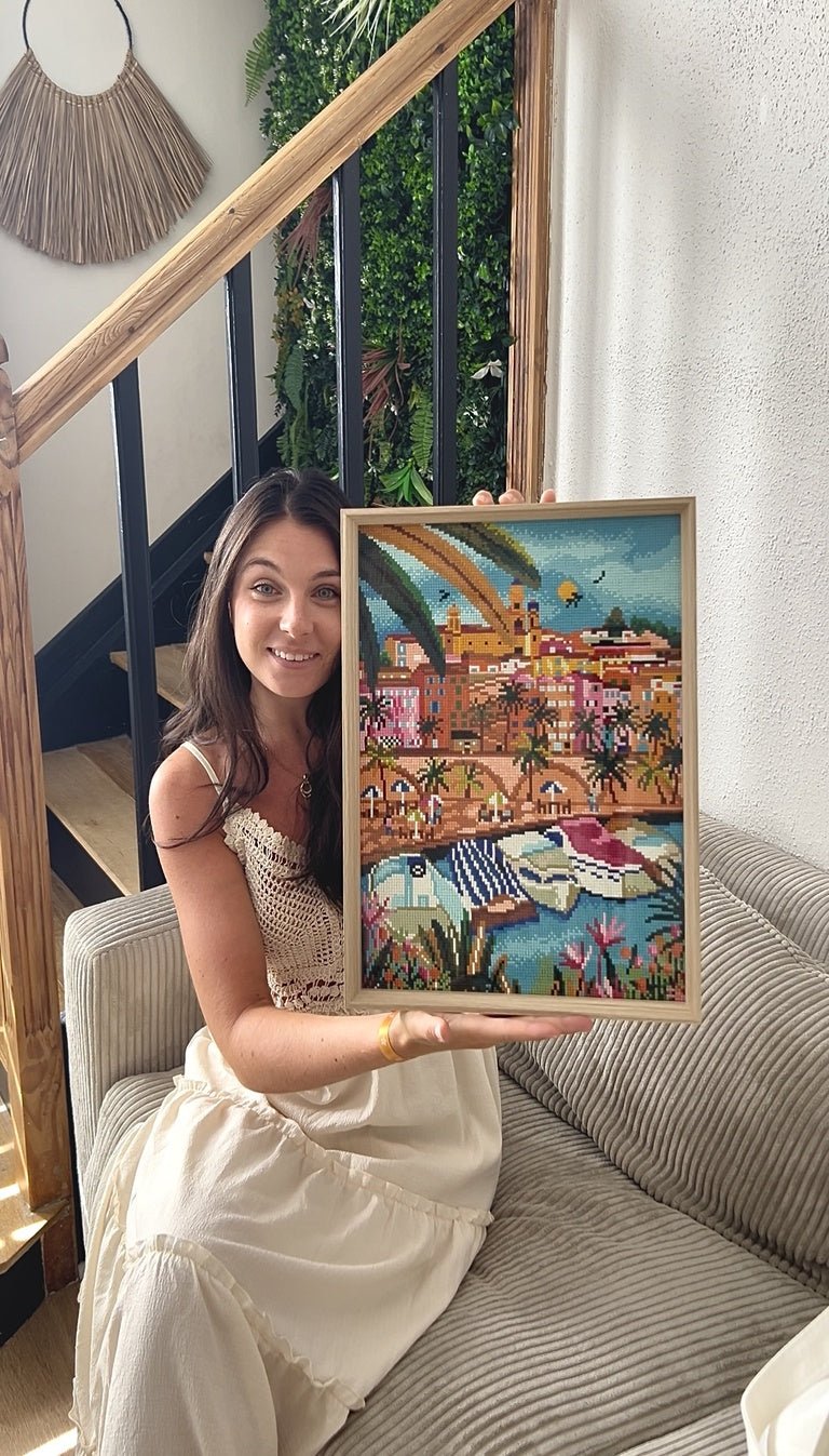Menton aux couleurs pastel - Peinture en diamant - Ma Ville en Diamant
